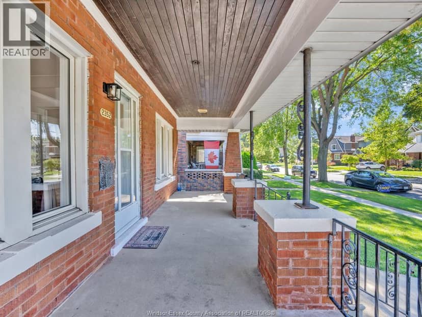 2352 Lincoln Road — photo 7 of 38