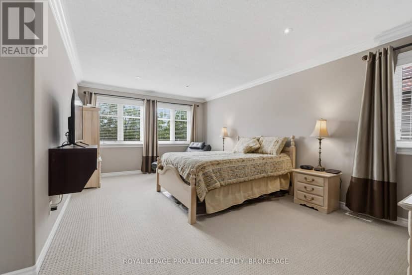 633 Fieldstone Drive — photo 23 of 40