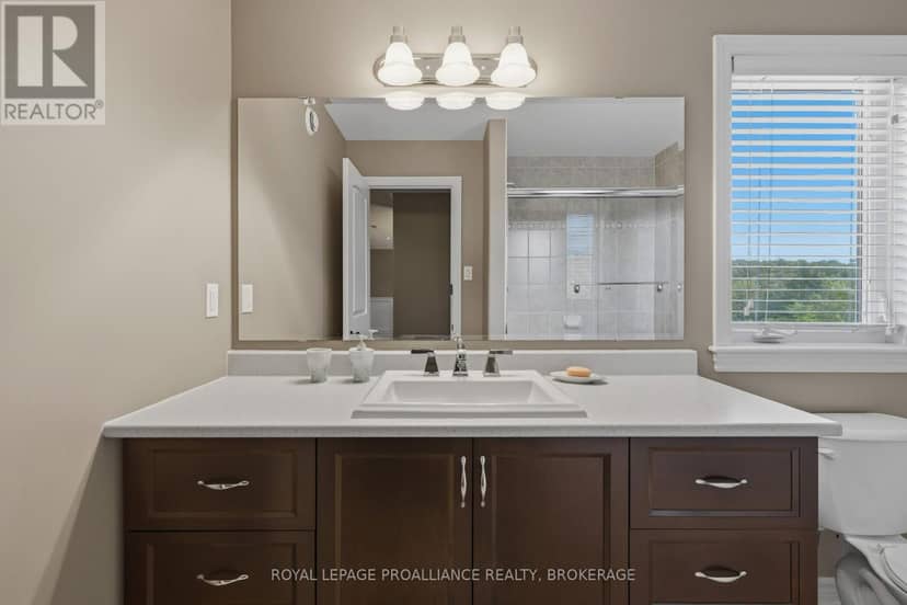 633 Fieldstone Drive — photo 33 of 40