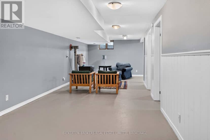 233 Johnson Bay Lane — photo 11 of 40