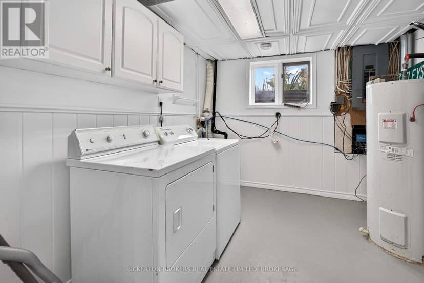 233 Johnson Bay Lane — photo 12 of 40