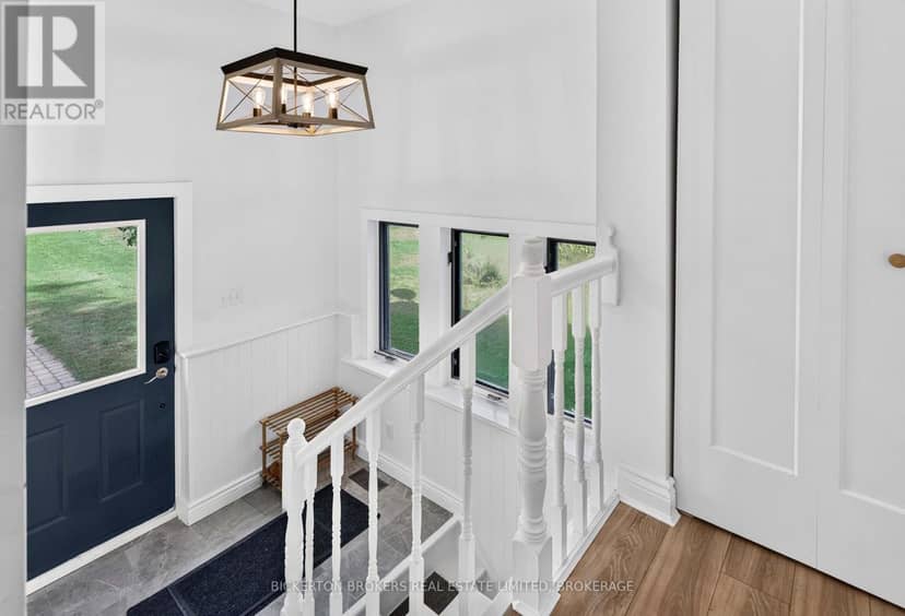 233 Johnson Bay Lane — photo 19 of 40