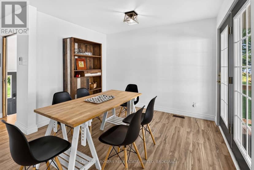 233 Johnson Bay Lane — photo 37 of 40