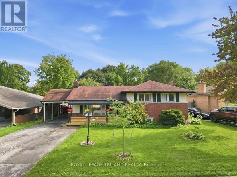 438 Magnolia Crescent, London East, photo 3