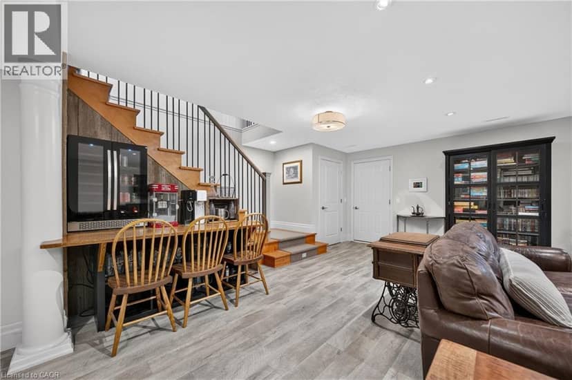 6 ELDALE Road — photo 29 of 40