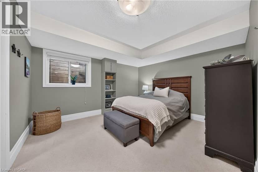 6 ELDALE Road — photo 32 of 40