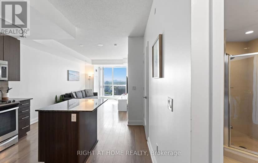 2112 - 18 Graydon Hall Drive — photo 16 of 35
