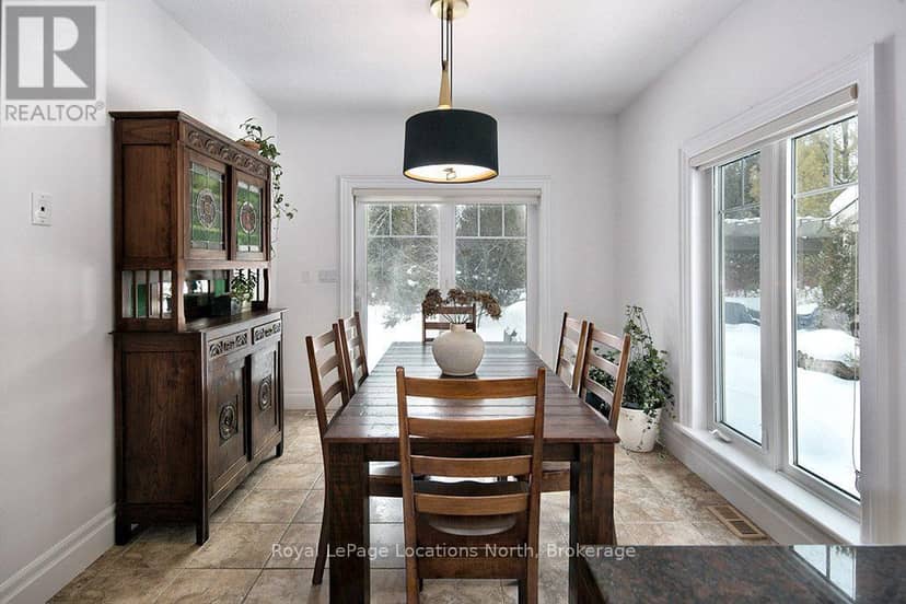 110 John Watt Way — photo 11 of 35
