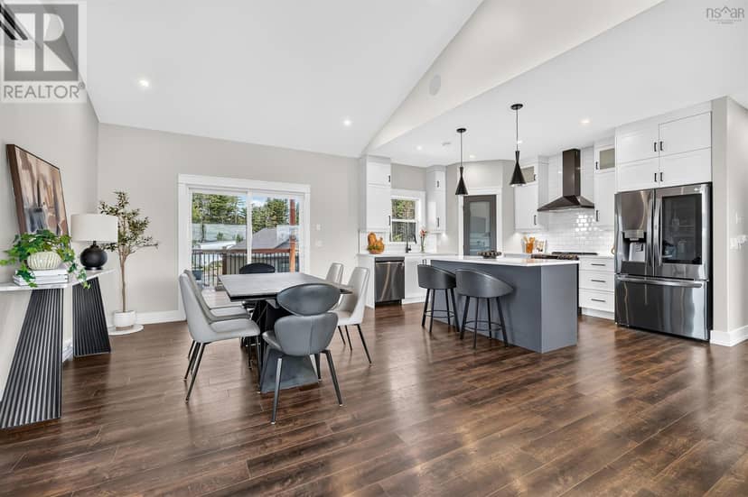 911 McCabe Lake Drive, Indigo Shores — photo 13 of 40