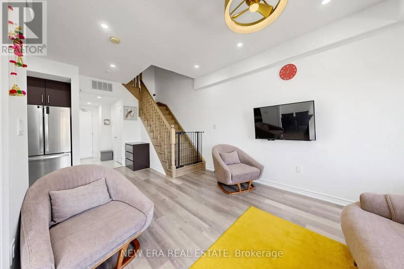 216 - 3865 Major Mackenzie Drive W, Vaughan, photo 4