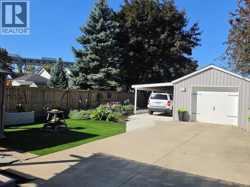 16 Fort STREET — photo 36 of 40