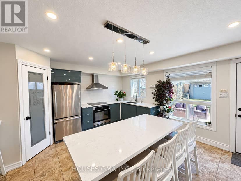 308 Fern Street — photo 5 of 26