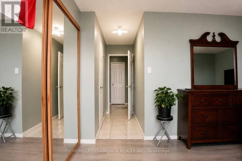 1411 - 18 Knightsbridge Road — photo 19 of 22