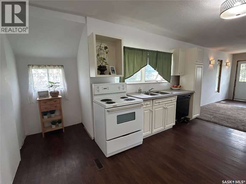 806 5th AVENUE SW, Moose Jaw, photo 7