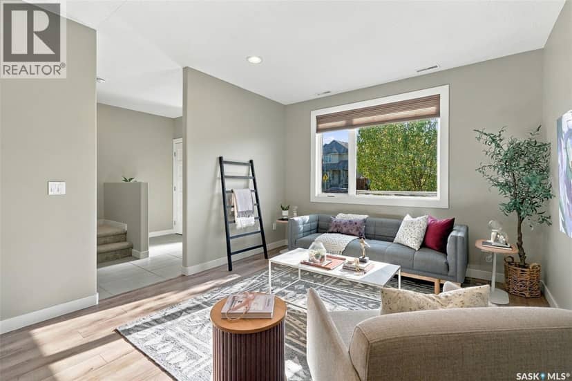 24 103 Willis CRESCENT — photo 8 of 40