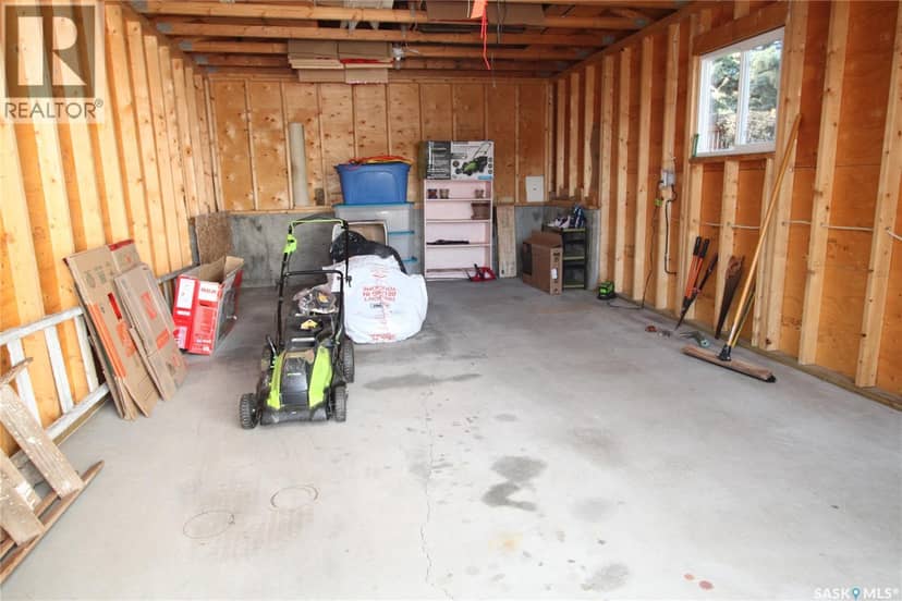 15 Schwager CRESCENT — photo 21 of 31