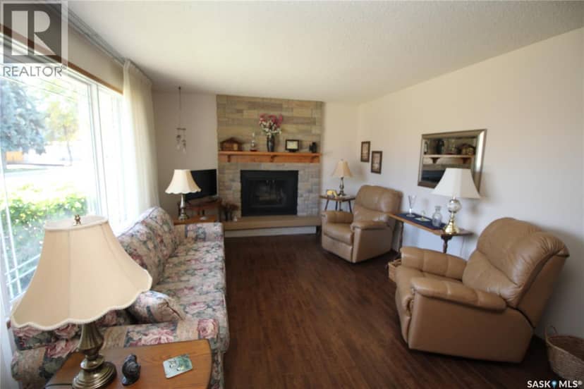 15 Schwager CRESCENT — photo 7 of 31