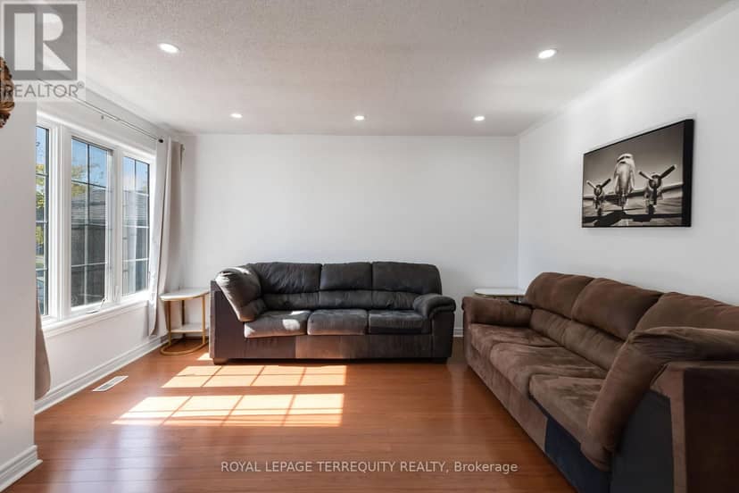 26 Joliet Street — photo 16 of 40