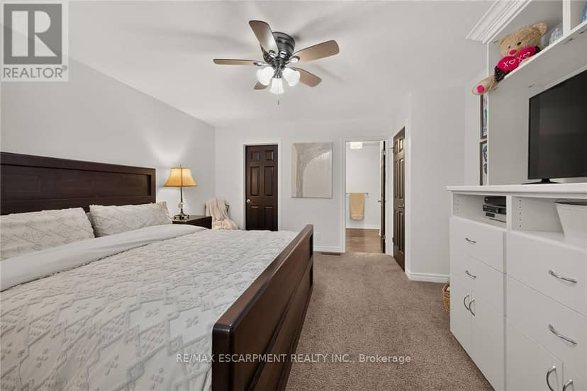 225 Dover Avenue — photo 20 of 40