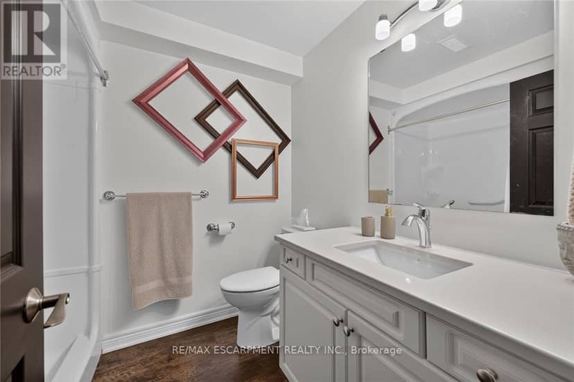 225 Dover Avenue — photo 33 of 40