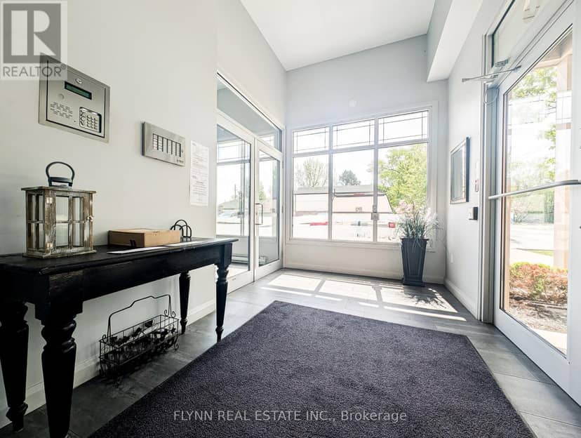 207 - 3710 Main Street, Niagara Falls, photo 5