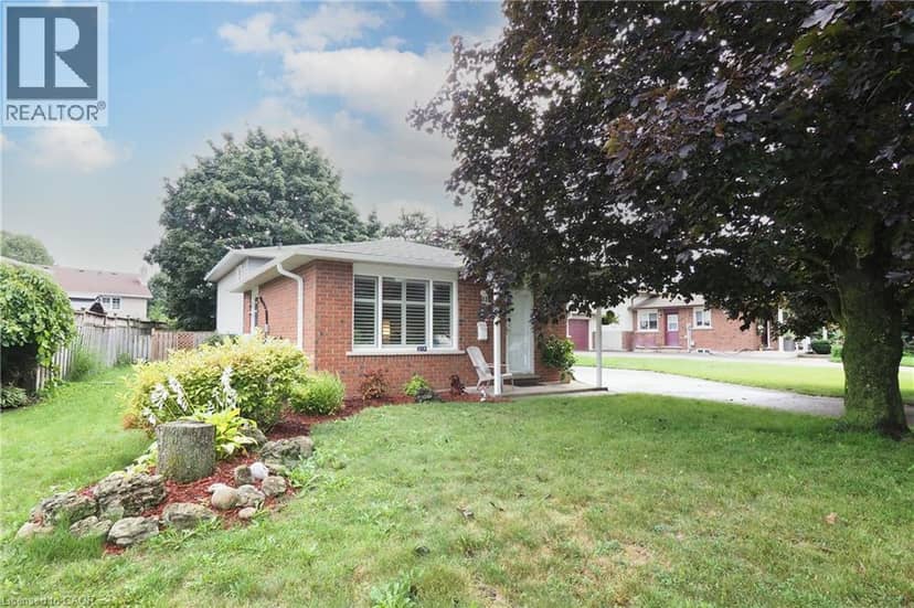 219 FOXHUNT Road, Waterloo, photo 2