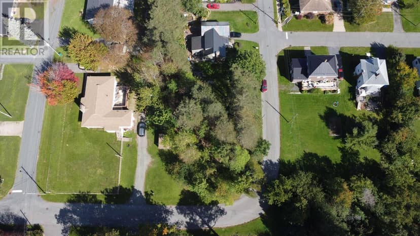 Lots Maple Avenue — photo 12 of 14
