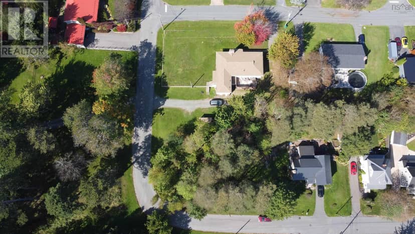 Lots Maple Avenue — photo 13 of 14