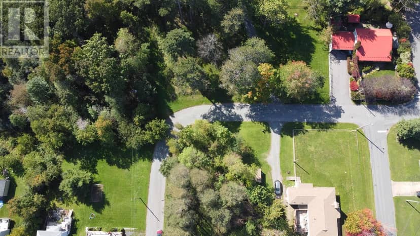 Lots Maple Avenue — photo 14 of 14