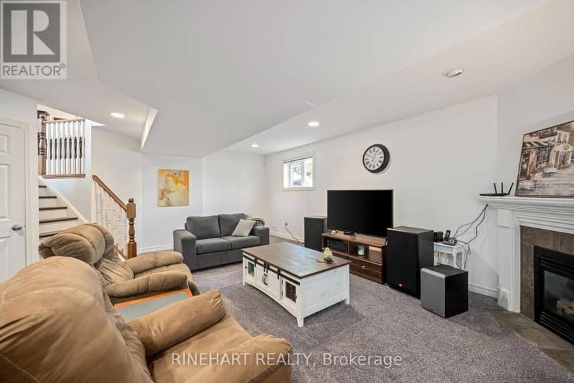 228 Boyd Boulevard — photo 27 of 40