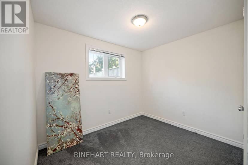 228 Boyd Boulevard — photo 29 of 40