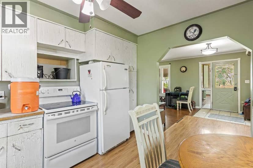 SW 6-50-2-W3 — photo 28 of 40