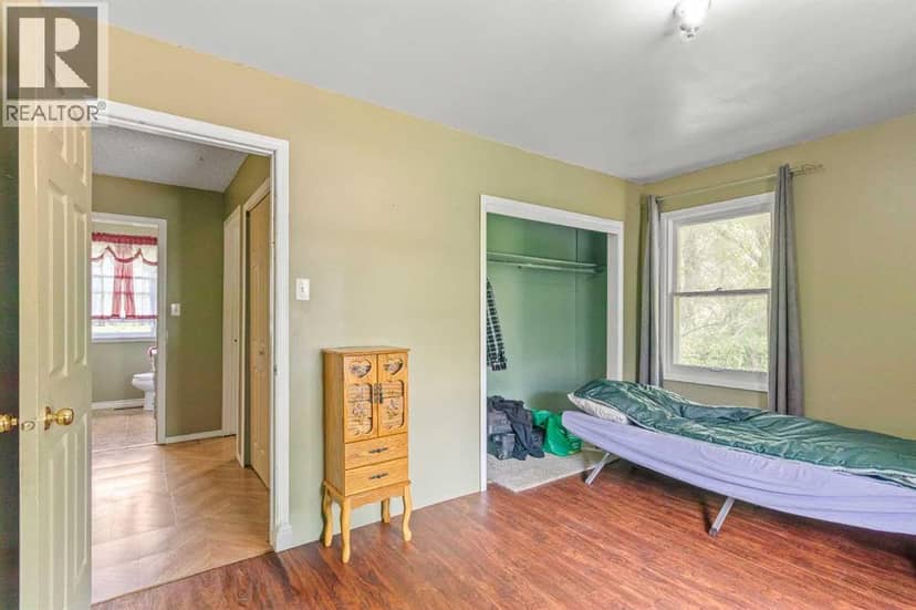 SW 6-50-2-W3 — photo 32 of 40