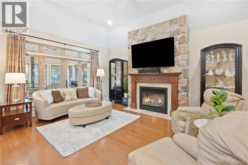 4 SUMMIT Drive, Waterdown, photo 7