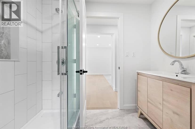 687 Assumption Street — photo 10 of 18