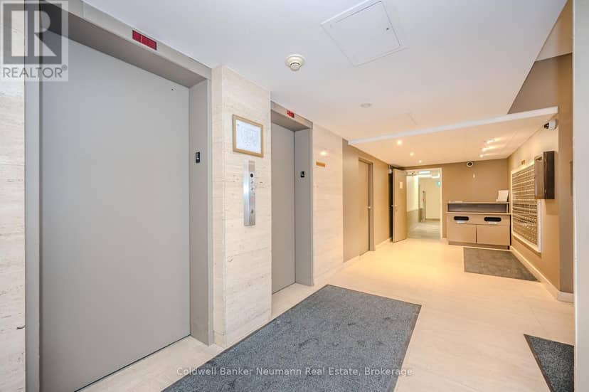 305 - 23 Woodlawn Road E, Guelph, photo 5