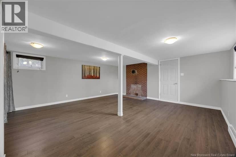 89 Ashfield Drive — photo 18 of 35