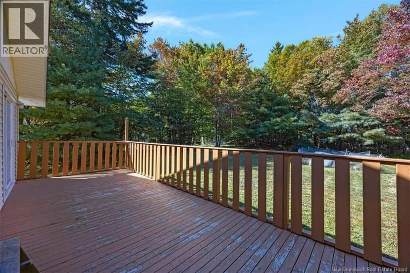 89 Ashfield Drive — photo 26 of 35