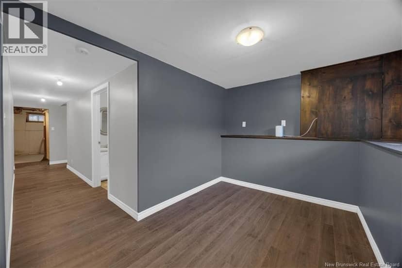 89 Ashfield Drive — photo 21 of 35