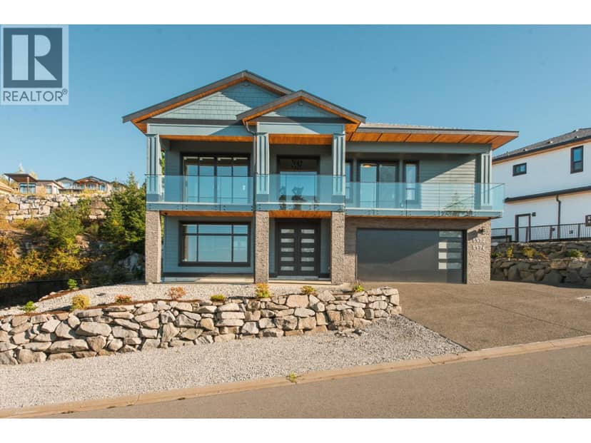 5972/74 BARNACLE STREET, Sechelt