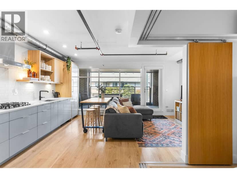 104 4223 HASTINGS STREET, Burnaby, photo 6