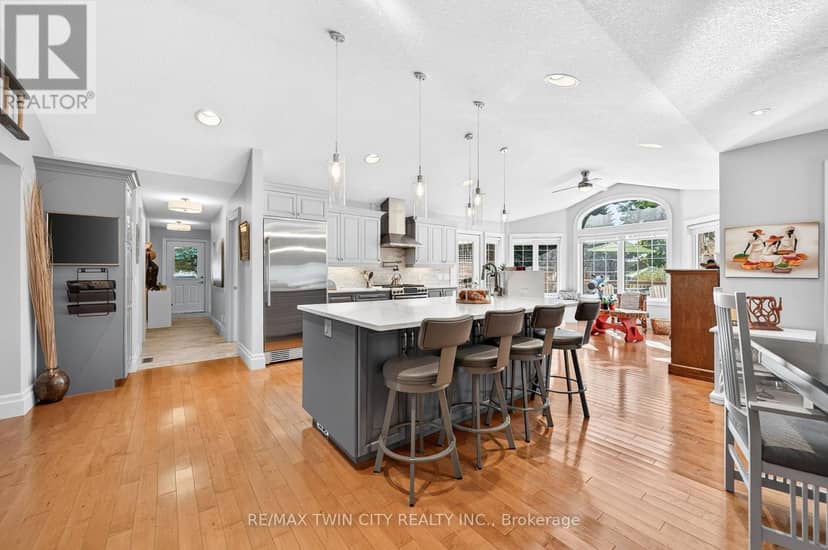 6 Eldale Road — photo 12 of 40