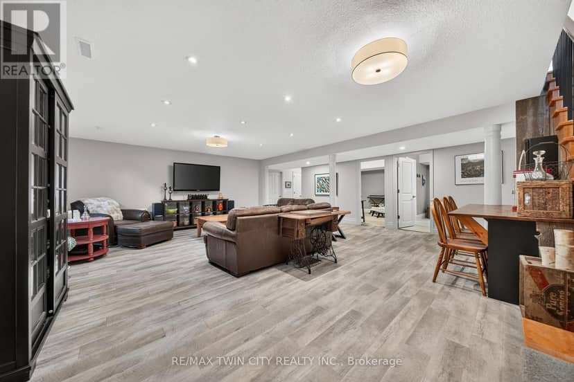 6 Eldale Road — photo 30 of 40
