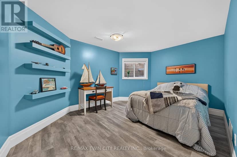 6 Eldale Road — photo 34 of 40