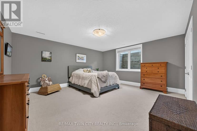 6 Eldale Road — photo 36 of 40