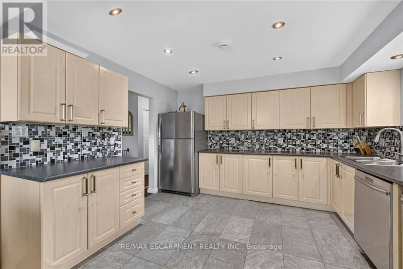 10 Krafty Court, Hamilton, photo 8