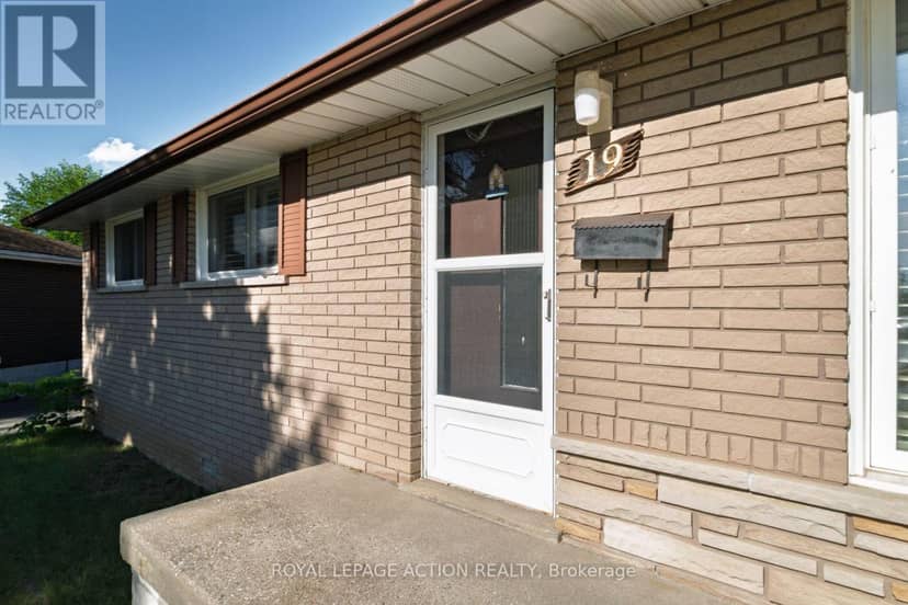 19 Gillrie Court — photo 4 of 37