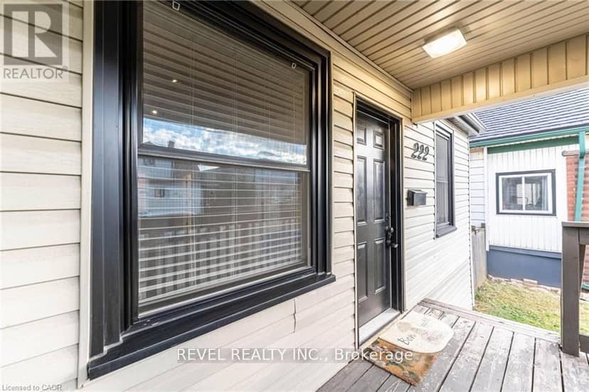 222 Kensington Avenue N, Hamilton, photo 3
