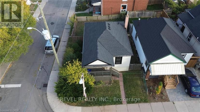 222 Kensington Avenue N, Hamilton, photo 5