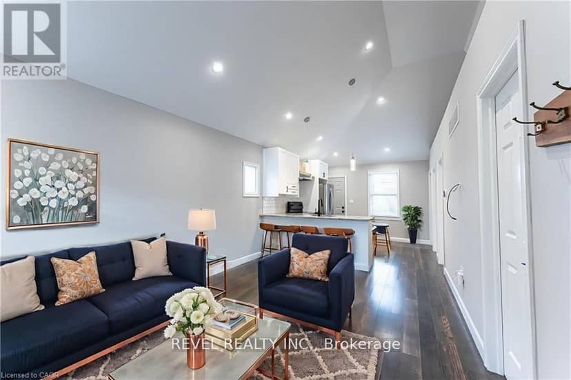 222 Kensington Avenue N, Hamilton, photo 8